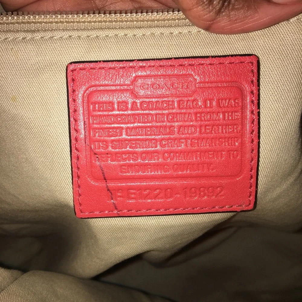 Coach shoulder bag (leather) - Picture 6 of 12